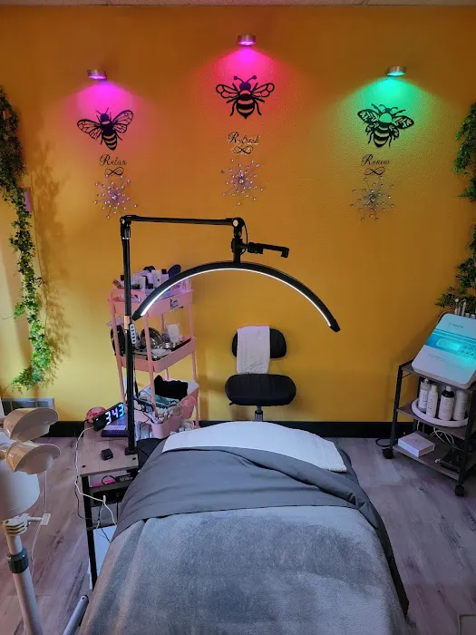 Queen Bee Esthetics Picture 2