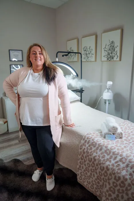 Autumn Noel Esthetics Picture 5