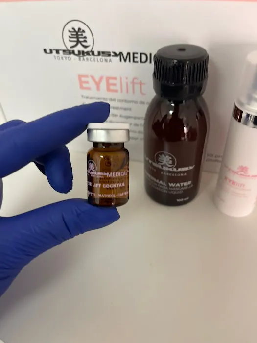 SKINCLINIC PROFESSIONAL SKINCARE Picture 9