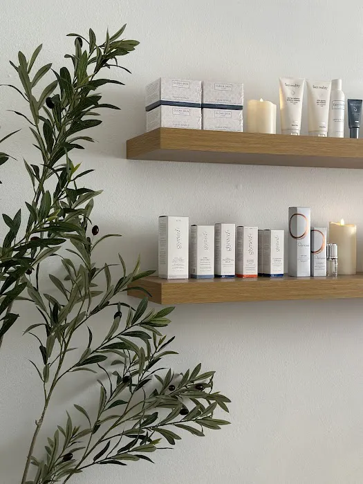 Well and Glow Co Picture 9