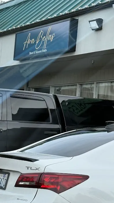 AvaBellas Brow & Skincare Studio Picture 8