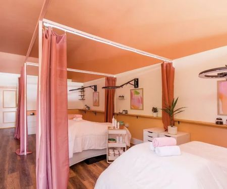 Peachy Clean Skincare Studio