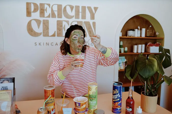 Peachy Clean Skincare Studio Picture 2