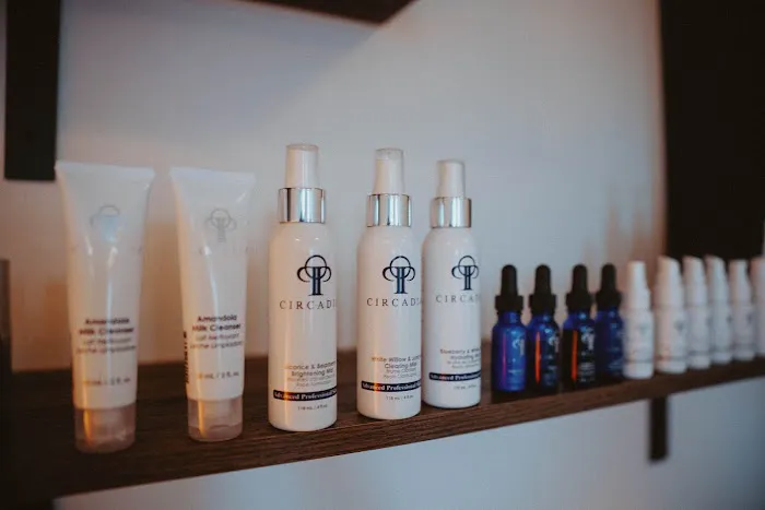 Monet Skin & Spirit Picture 7