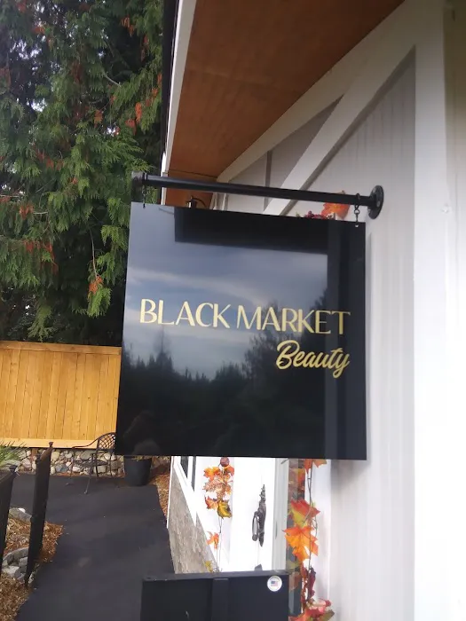Black Market Beauty Picture 9