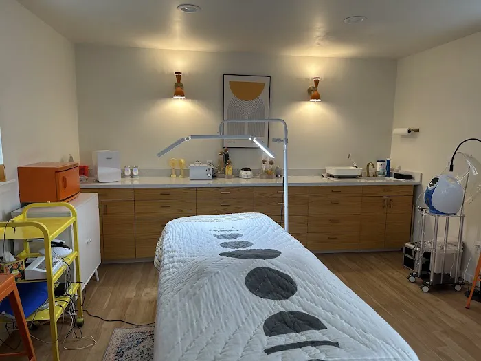 Jbird Skin + Wellness Picture 3