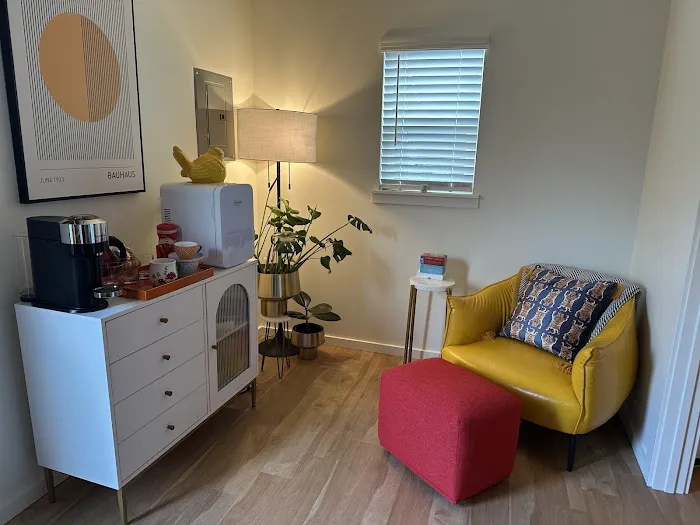 Jbird Skin + Wellness Picture 1