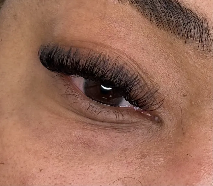 Jewells Beauty Studio Picture 6