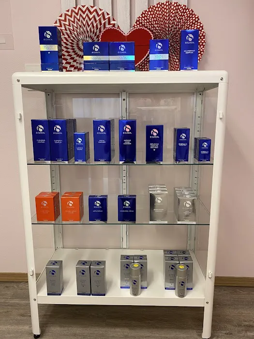 Tend and Spruce Clinical Skincare and Waxing Picture 3