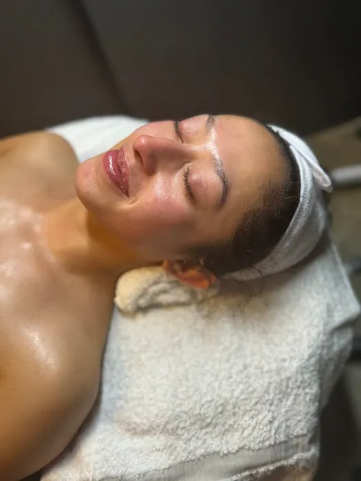 Stronger Skin by Emma Picture 6