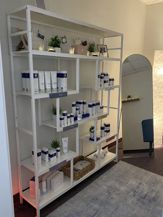 Blossom Beauty Esthetics LLC Picture 1