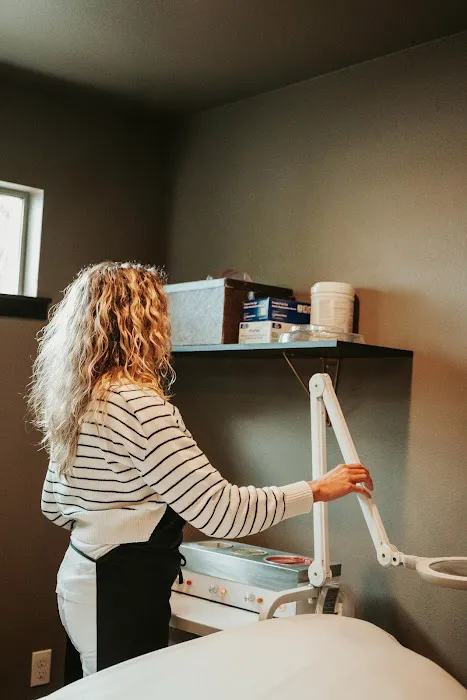 Spruce Skin & Wax Shoppe Picture 9