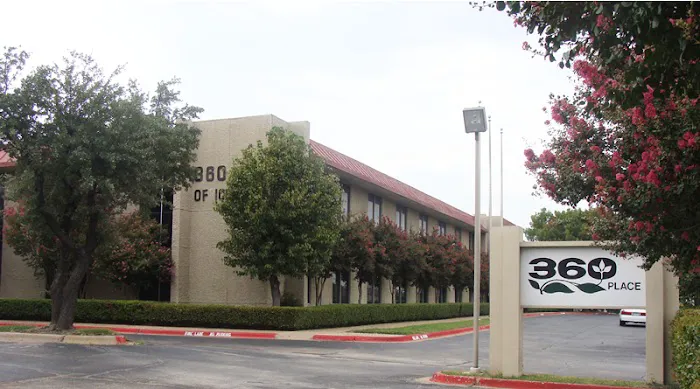 Glow By Cort Picture 2