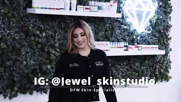 Jewel Skin Studio LLC Picture 9
