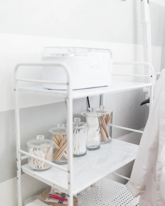 Luxxy Brow & Skin Studio Picture 1