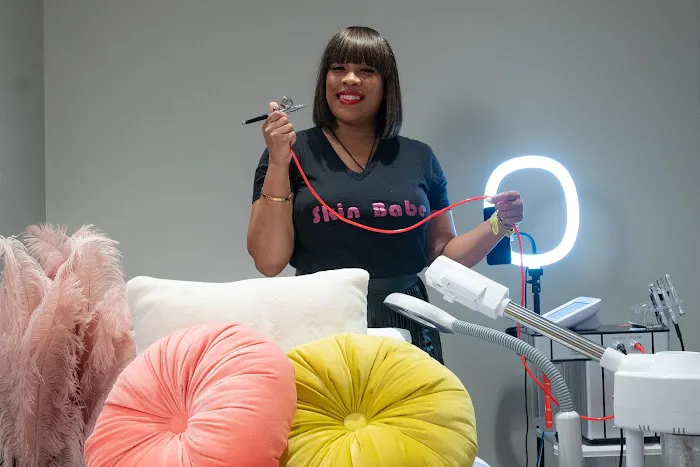 Renaida The Skincare Beauty Picture 1