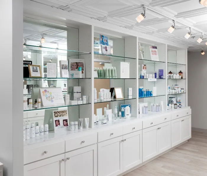 Blush Aesthetics & Wellness Picture 4