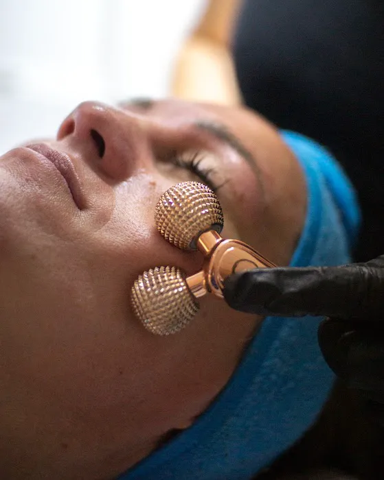 Healthy Glow Skincare & Body Science Picture 10