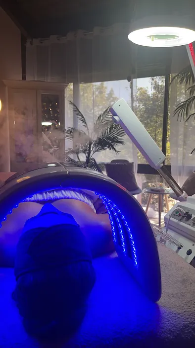 Arrglow Aesthetics Picture 6