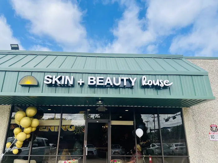 SKIN+BEAUTY House Organic Skin Spa Picture 6