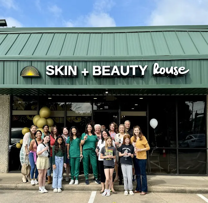 SKIN+BEAUTY House Organic Skin Spa Picture 2