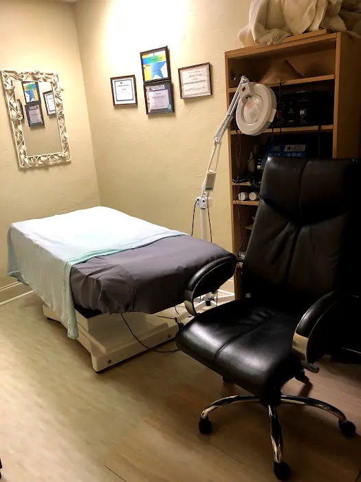 D D's Skincare, Jet Plasma, and Facials Picture 5