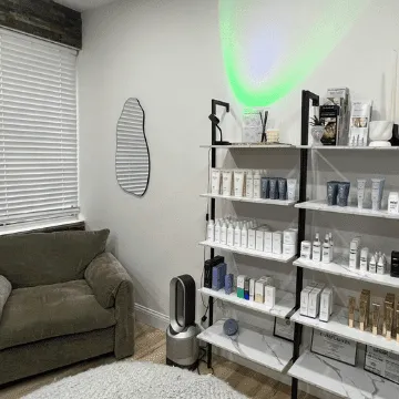 Skindl Aesthetics Picture 2