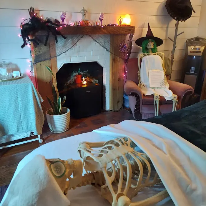 Foxglove and Fern Esthetics by Hannah Picture 6