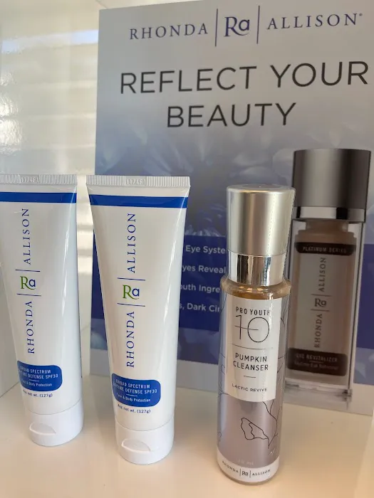 Anna Emmons Studio + Design + Aesthetics Picture 8