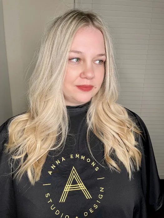 Anna Emmons Studio + Design + Aesthetics Picture 10