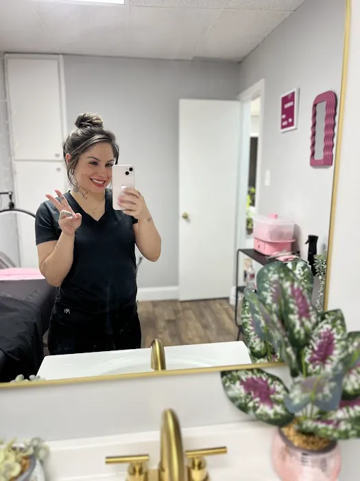 Aesthetics by Alexandria Picture 2