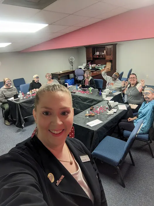 Pink Legacy Lounge Picture 2