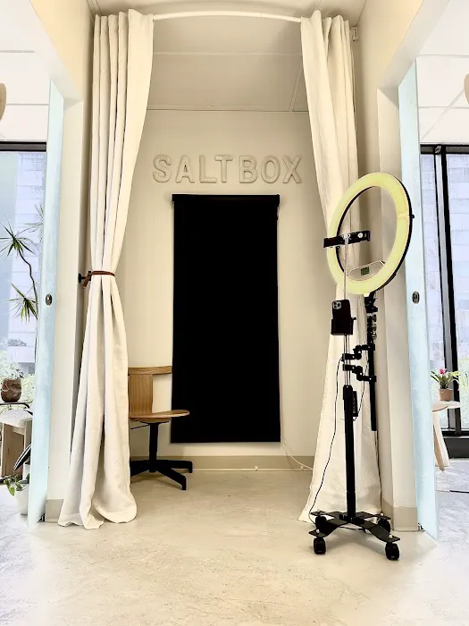 Saltbox Aesthetics + Apothecary Picture 5