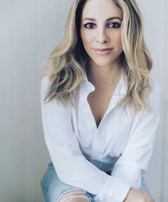 KARLA PATRICIA SKIN - DALLAS FACIALIST Picture 1