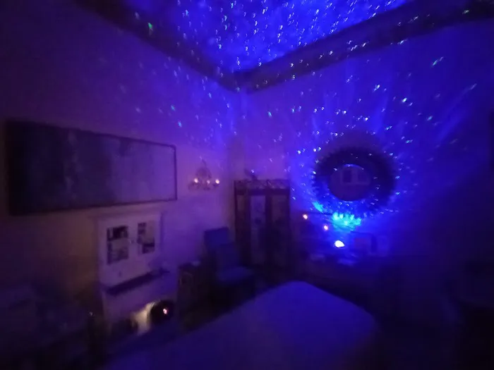 Richardson's Facial Oasis within Salon d' Elegance Picture 2