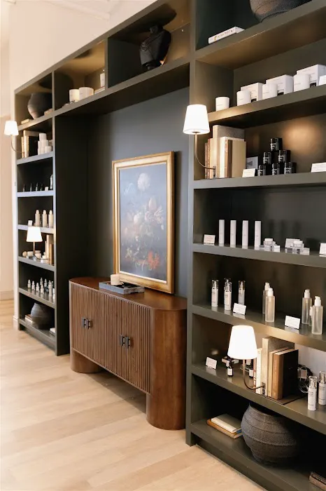 Skin Pharm Picture 6