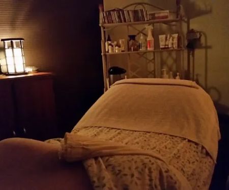 Joni And Linda's Skin Care