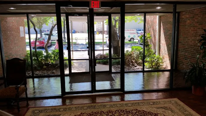 Joni And Linda's Skin Care Picture 3