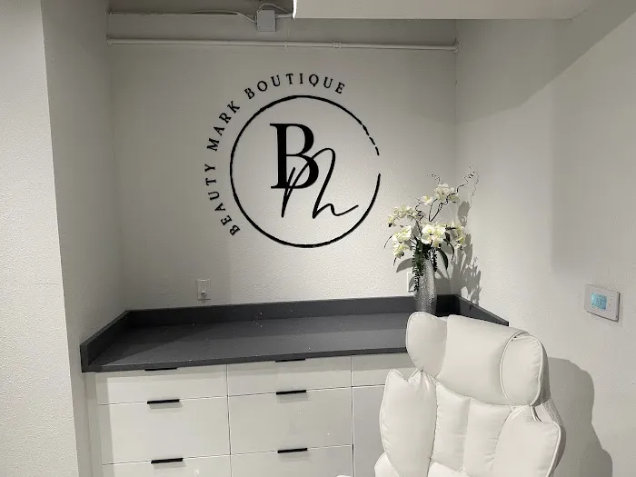Beauty Mark Boutique Picture 2