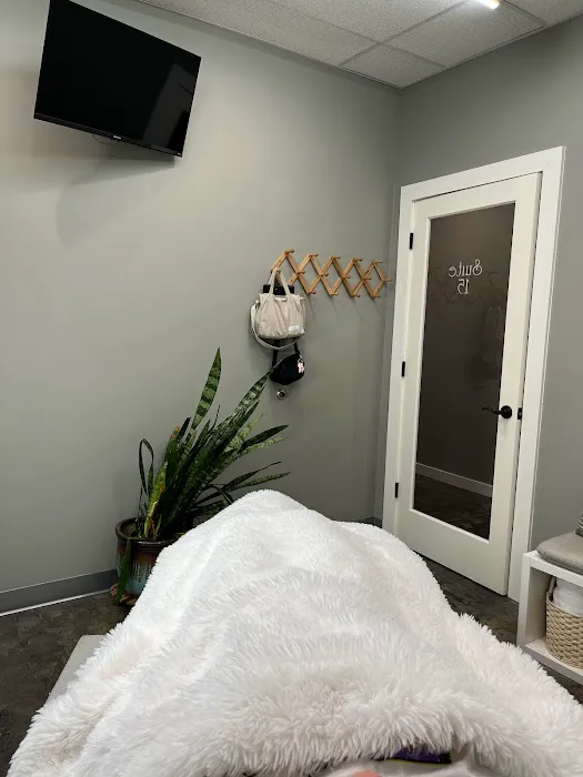 Lumos Pellis Esthetics Beauty Picture 7