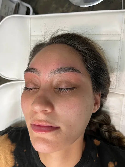 Lumos Pellis Esthetics Beauty Picture 8