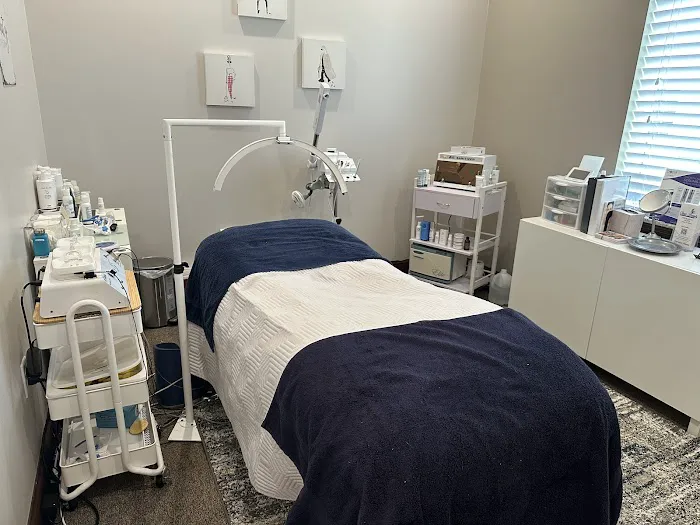 Clear Beauty Acne Clinic Picture 1