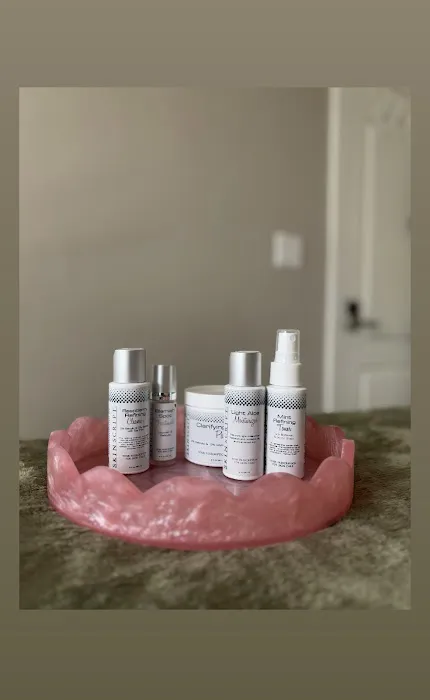 SkinByKaylaa Picture 1