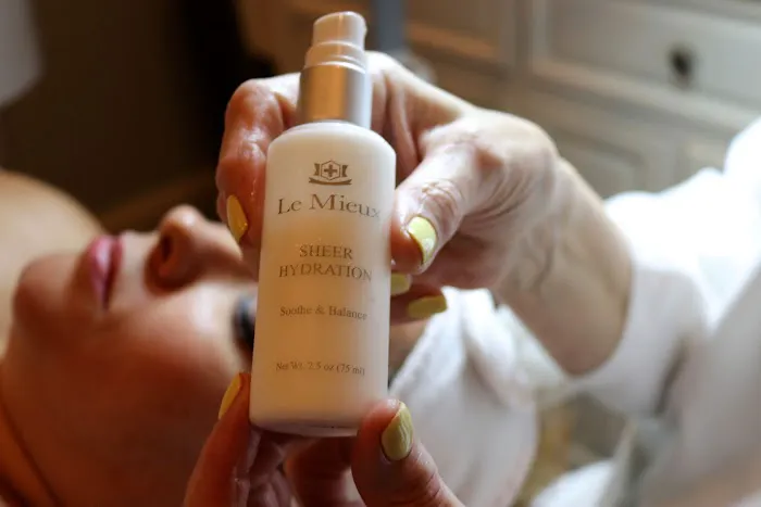 A Saving Face Skincare Picture 3