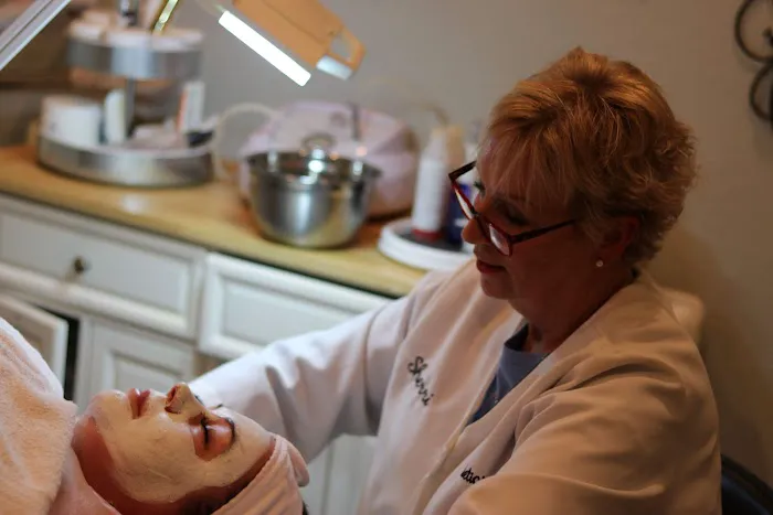 A Saving Face Skincare Picture 6