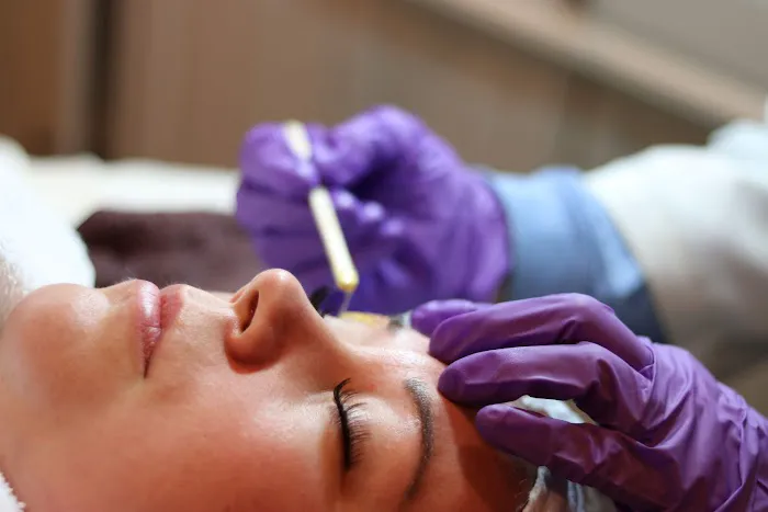 A Saving Face Skincare Picture 4