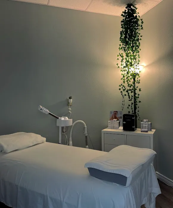 Optima by Rojin Picture 3