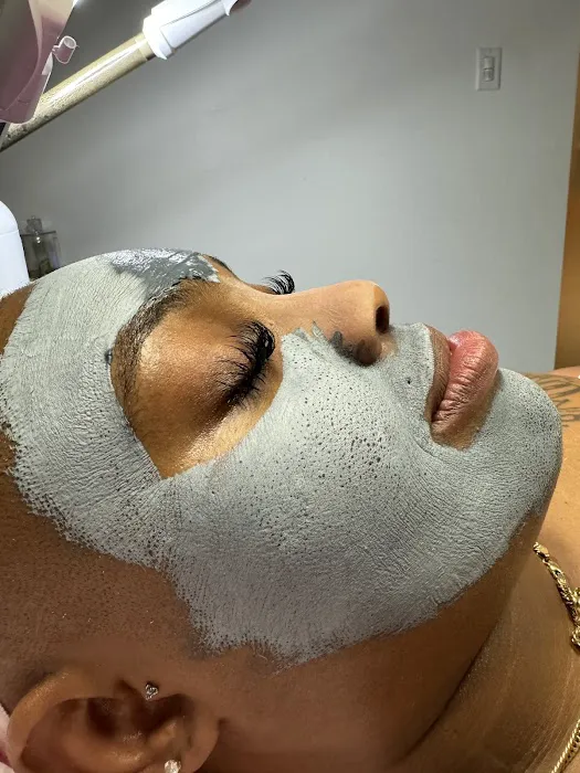 The Noire Skin Esthetics Picture 8