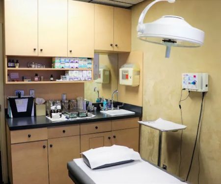 Ulmer and Wu Dermatology