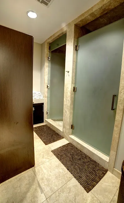 Polished Rx Skin Couture Picture 7